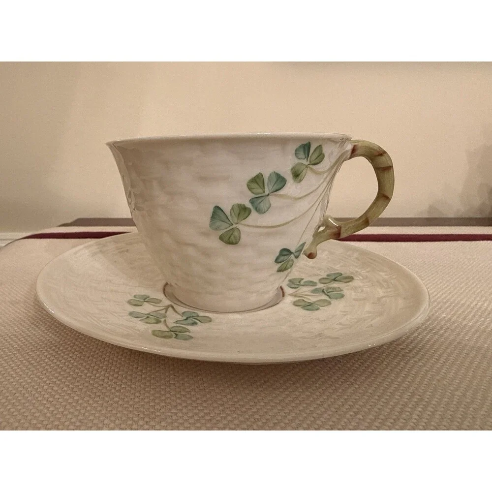 VTG Belleek Shamrock Teacup & Saucer Set w/Basketweave 6th Green Mark 1965-1980